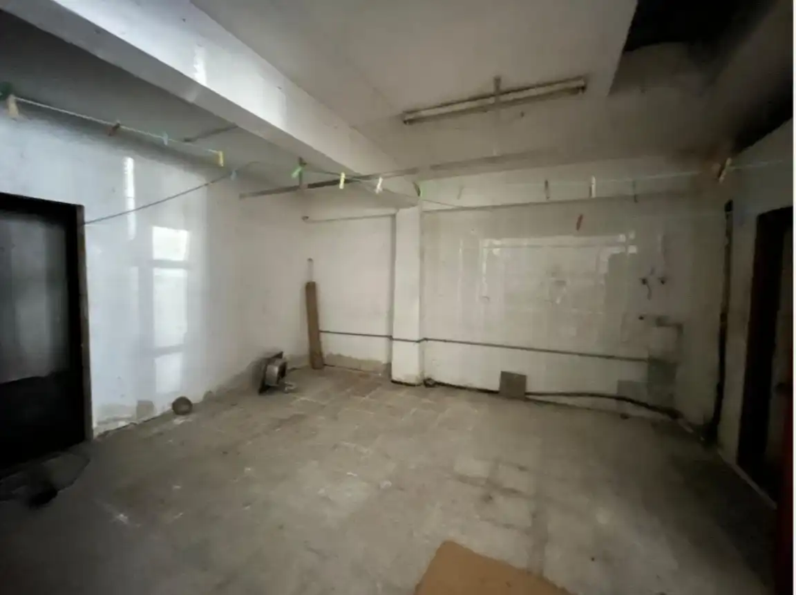 Business premises for sale in Calle Pingüino, imagen 6