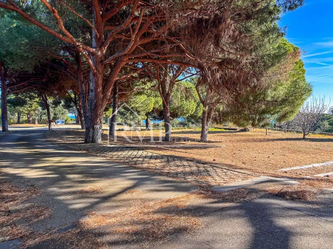 Vista exterior de Casa o chalet en venta en Arenys de Mar con Aire acondicionado, Calefacción y Jardín privado
