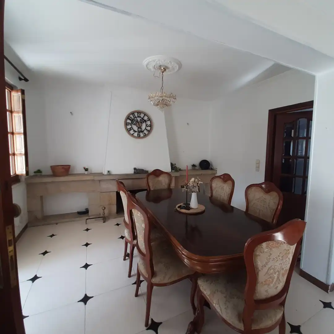 Comedor de Casa o chalet en venta en Viveiro con Calefacción, Jardín privado y Parquet
