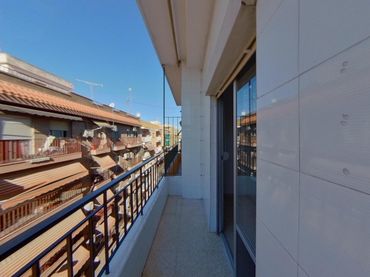 Appartement avec balcon à vendre à Calle SAN LUIS GONZAGA 22