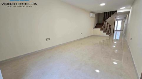 Foto 2 de Casa adosada en venda a Carrer de Sant Francesc, Hospital - Plaza del Real, Castellón