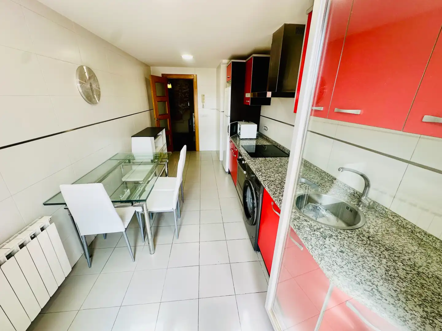 Kitchen of Apartments for rent in León Capital   with Heating, Parquet flooring and Terrace