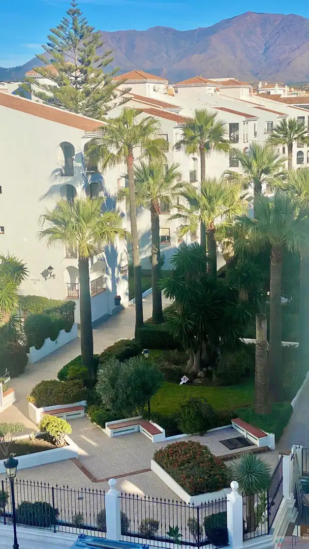 Piso con piscina en venta en San Luis de Sabinillas, imagen 22