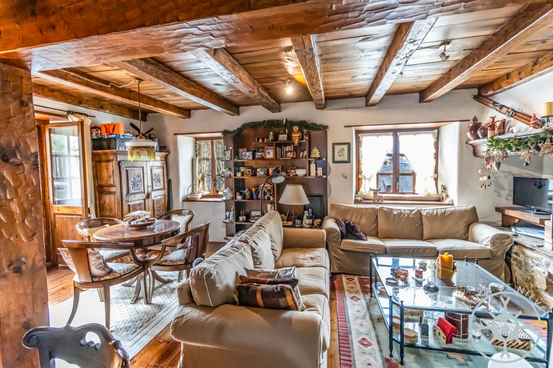 Sala d'estar de Casa adosada en venda en Naut Aran amb Terrassa i Moblat
