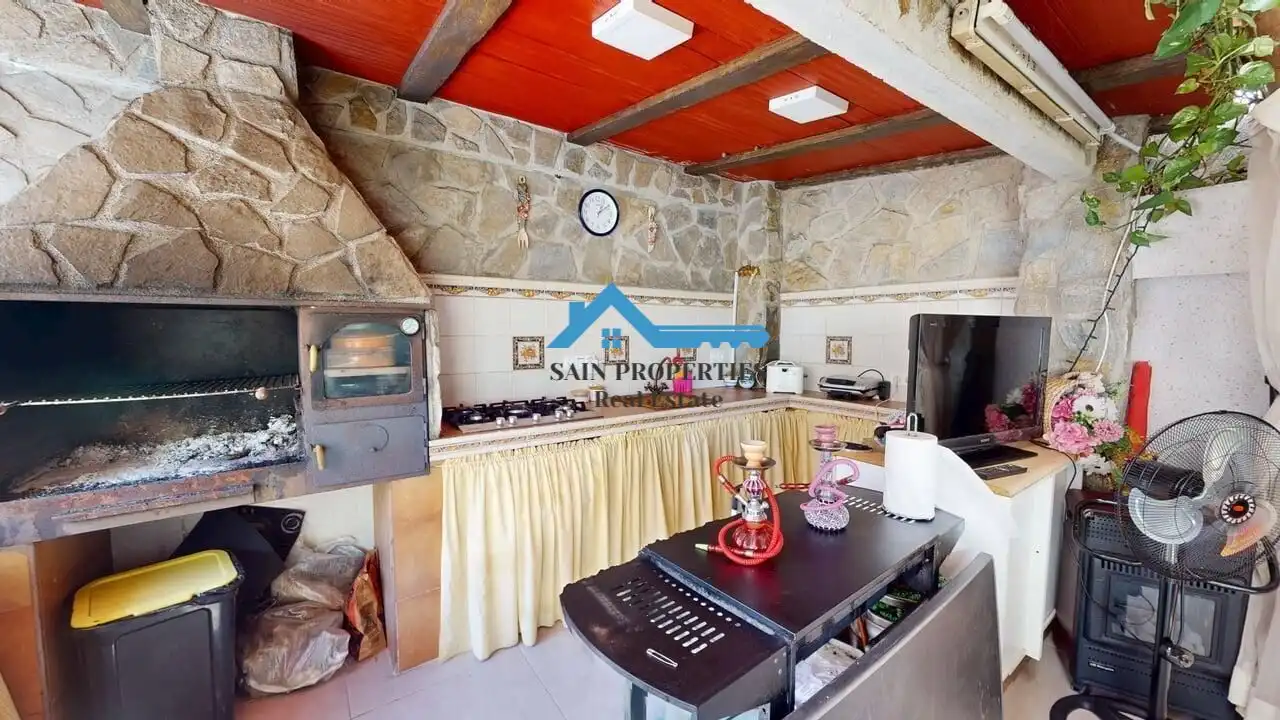 Casa aparellada amb terrassa en venda a Varadero, imagen 41