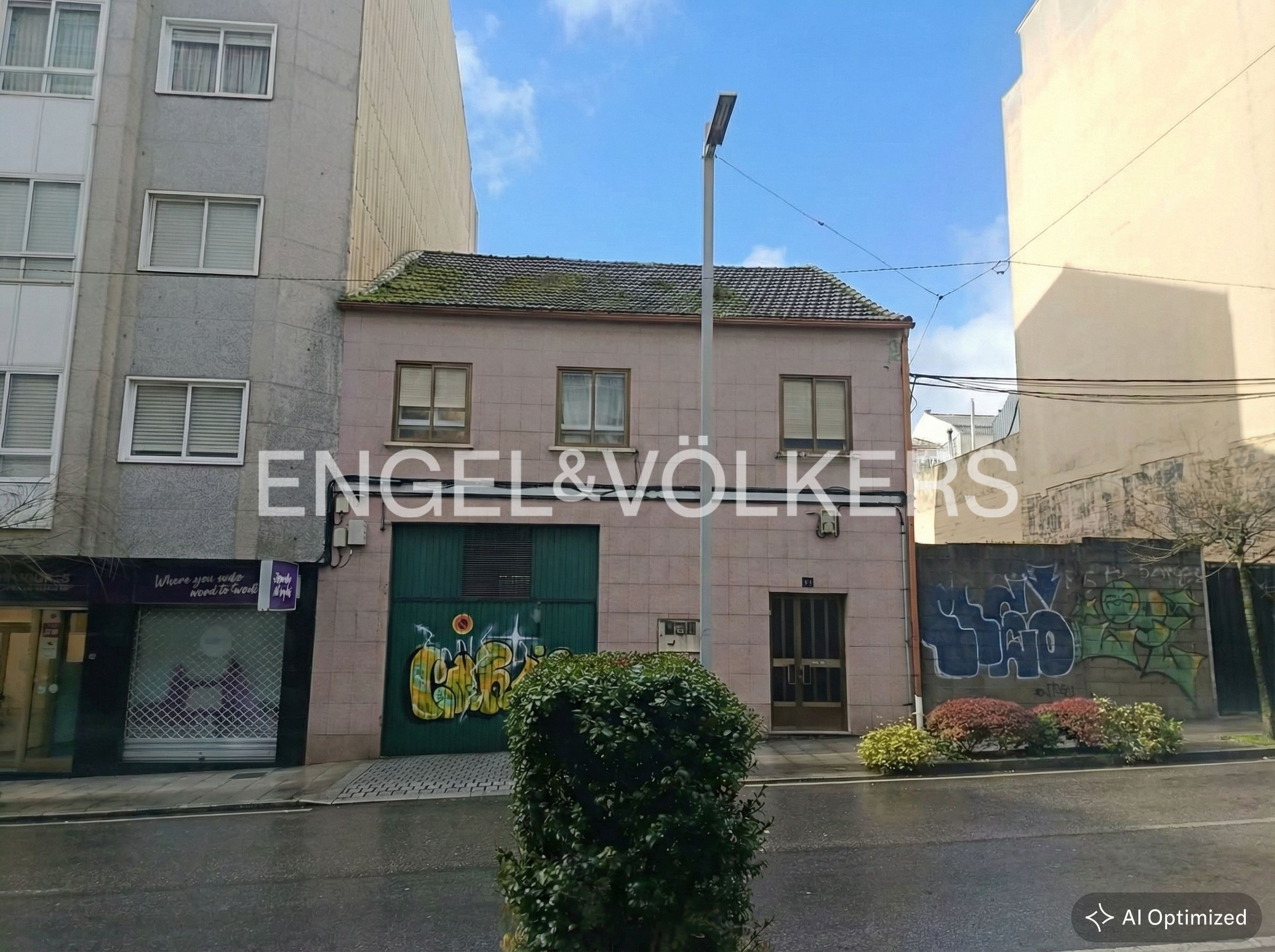 Vista exterior de Casa o xalet en venda en Vigo  amb Calefacció i Terrassa