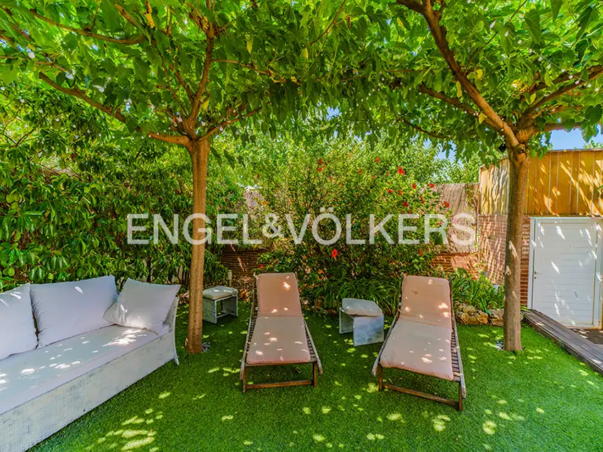 Casa bifamiliare con balcone in vendita a Carrer Pintor el Greco 8, imagen 6