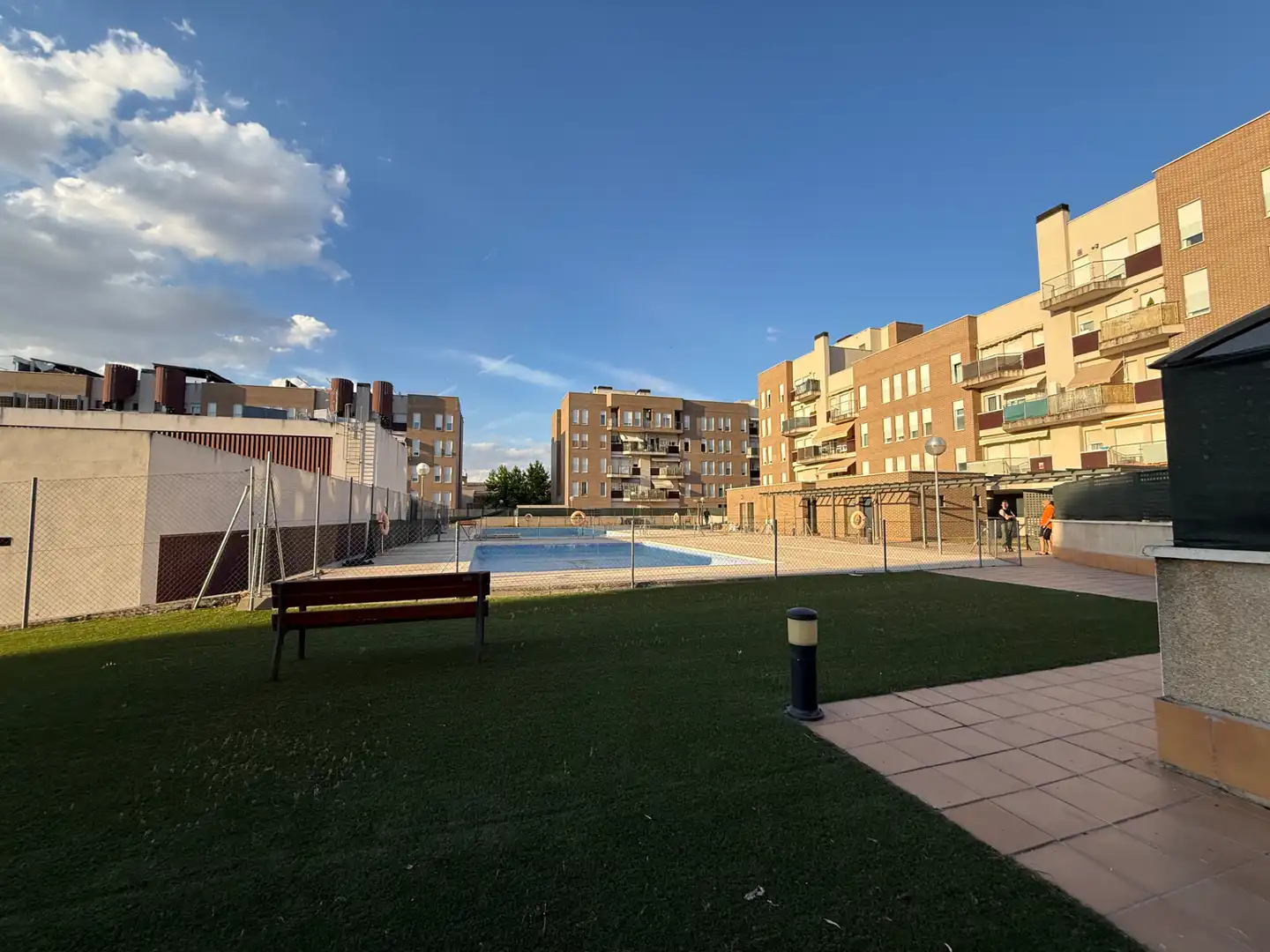 Swimming pool of Flat for sale in Arganda del Rey  with Heating, Parquet flooring and Terrace