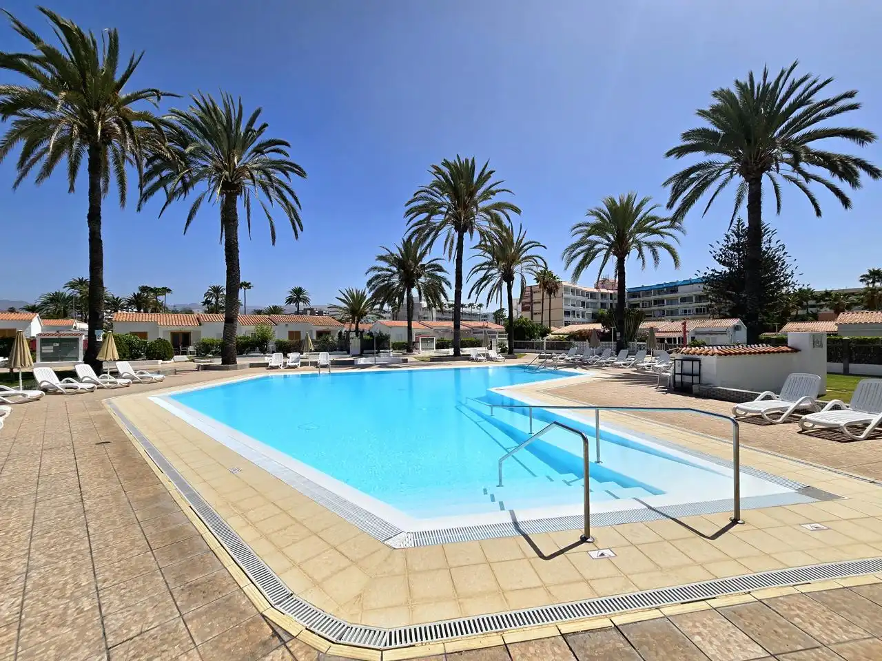 Piscina de Casa o chalet en venta en San Bartolomé de Tirajana con Aire acondicionado, Jardín privado y Terraza
