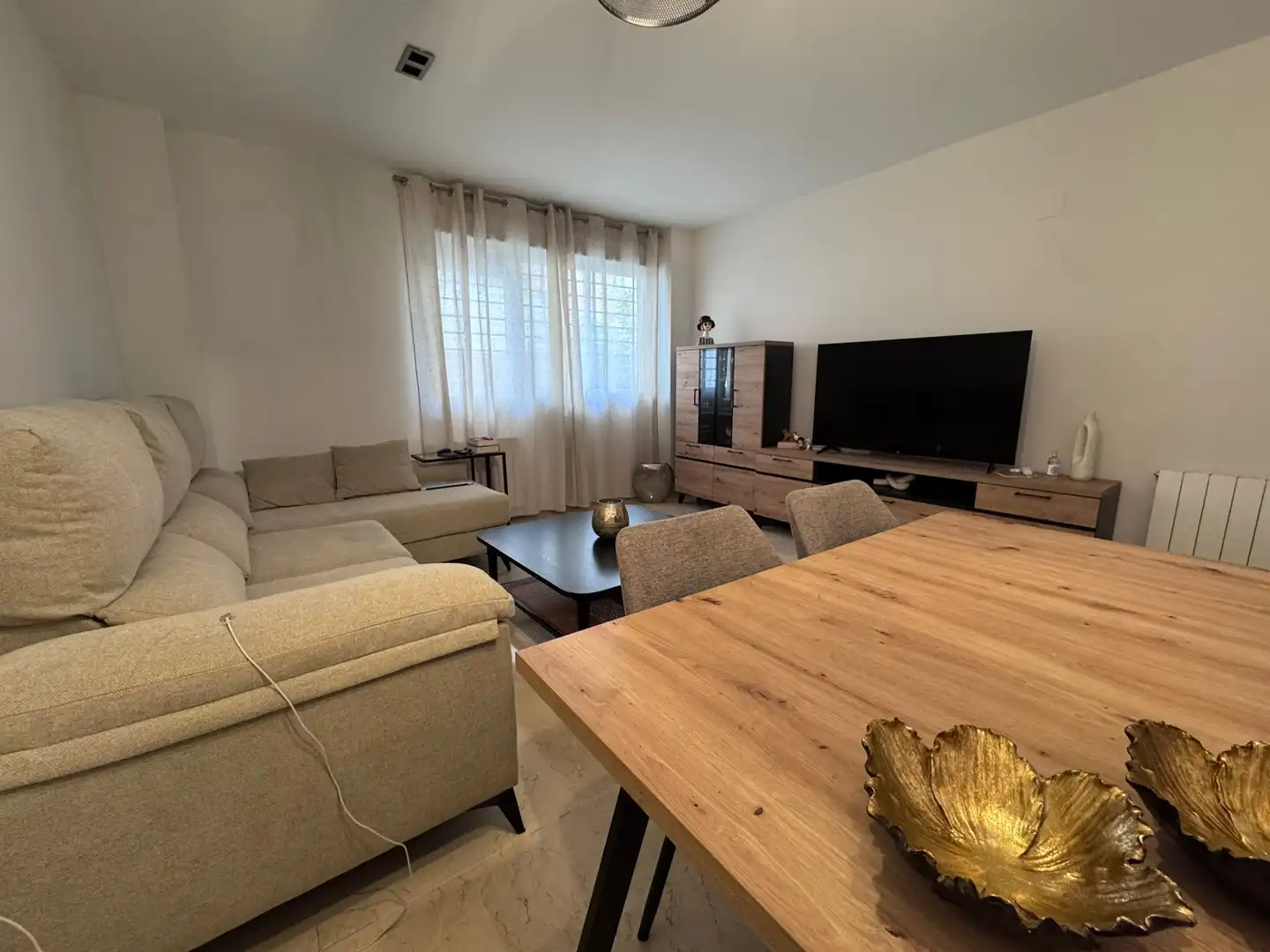 Sala d'estar de Pis en venda en Jaén amb Aire condicionat, Calefacció i Traster