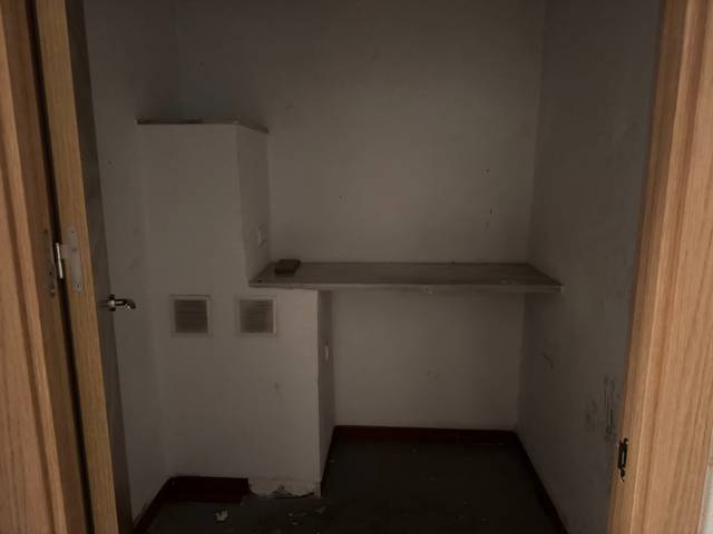 Nave industrial en Alquiler en Calle Sierra de Almijara en Viator