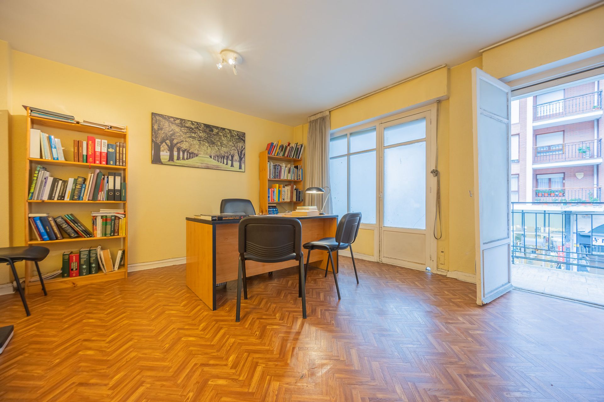 Piso en venta en Galdakao con Balcón