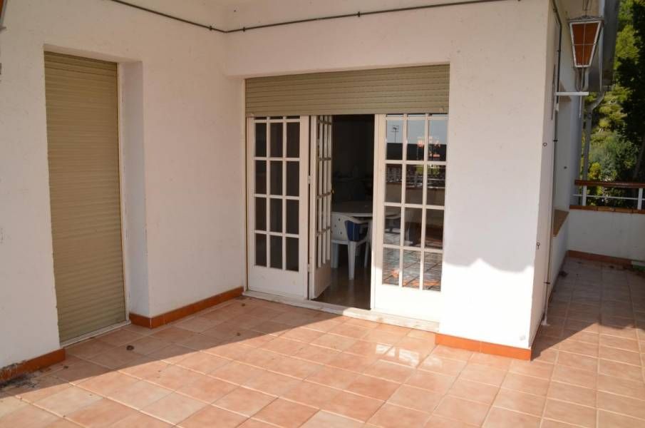 Casa adosada en venda en Calafell amb Calefacció, Jardí privat i Terrassa