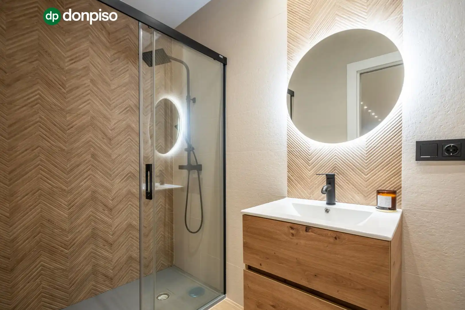 Bathroom of Lofts for sale in Ronda