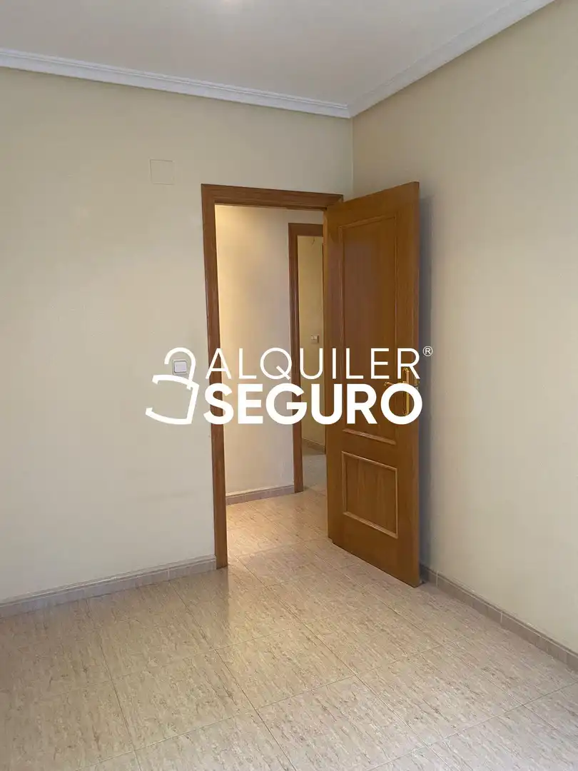 Habitación de Piso de alquiler en Murcia con Aire acondicionado y Amueblado