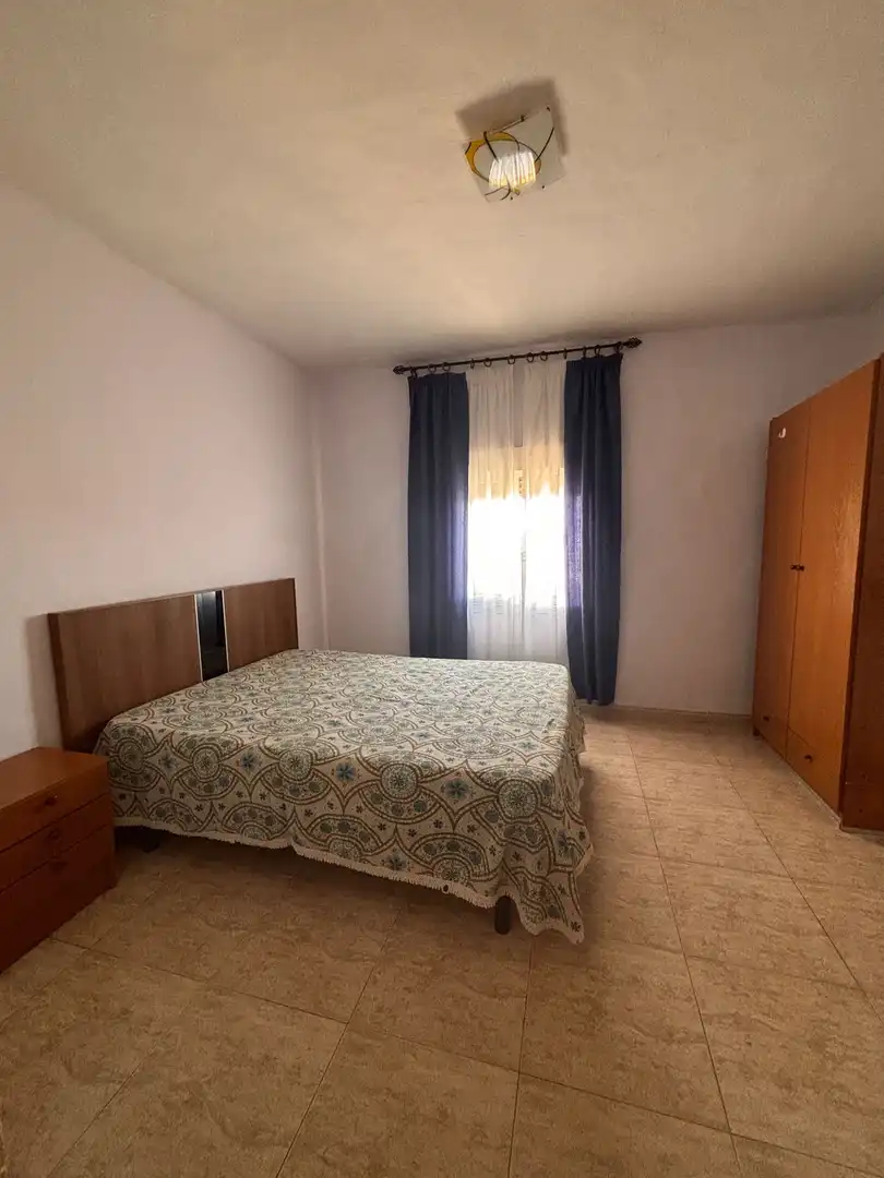 Bedroom of Flat for rent in Taberno
