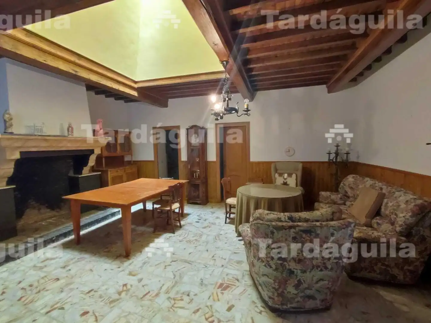 Wohnzimmer von Country house zum Verkauf in San Muñoz mit Heizung