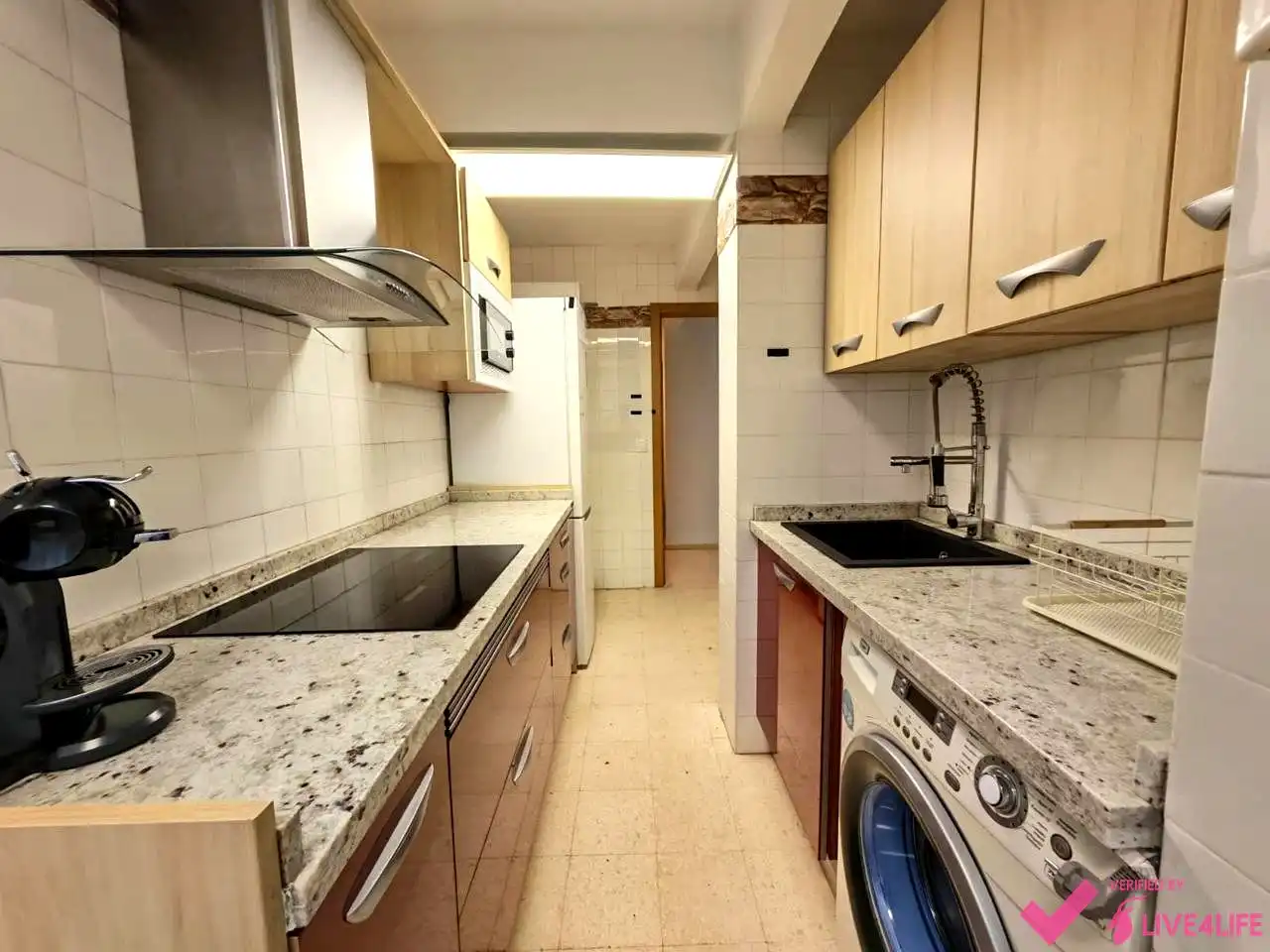 Cocina de Piso para compartir en Sevilla con Amueblado