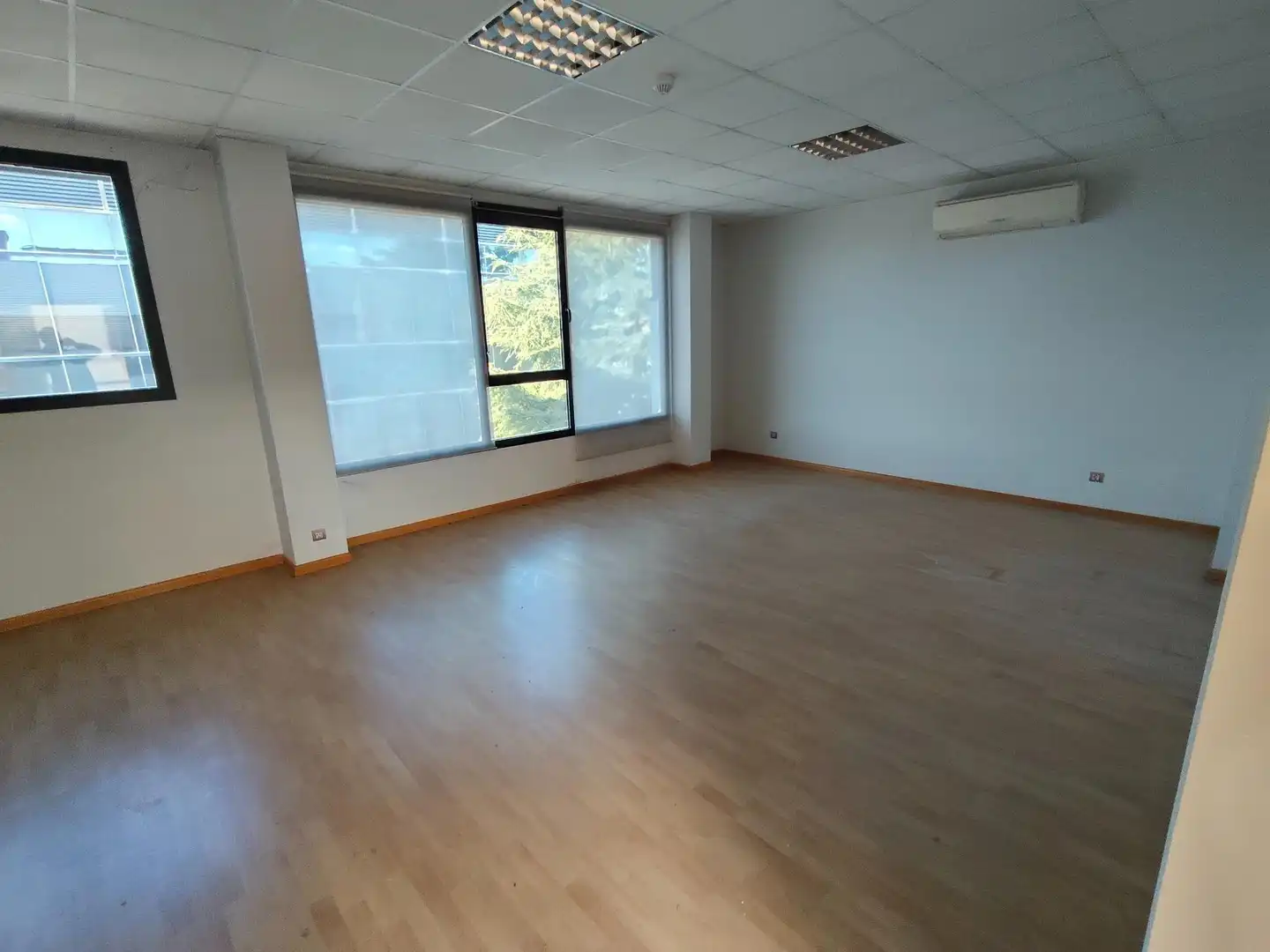 Oficina con ascensor en venta en Calle CARPINTEROS, imagen 2