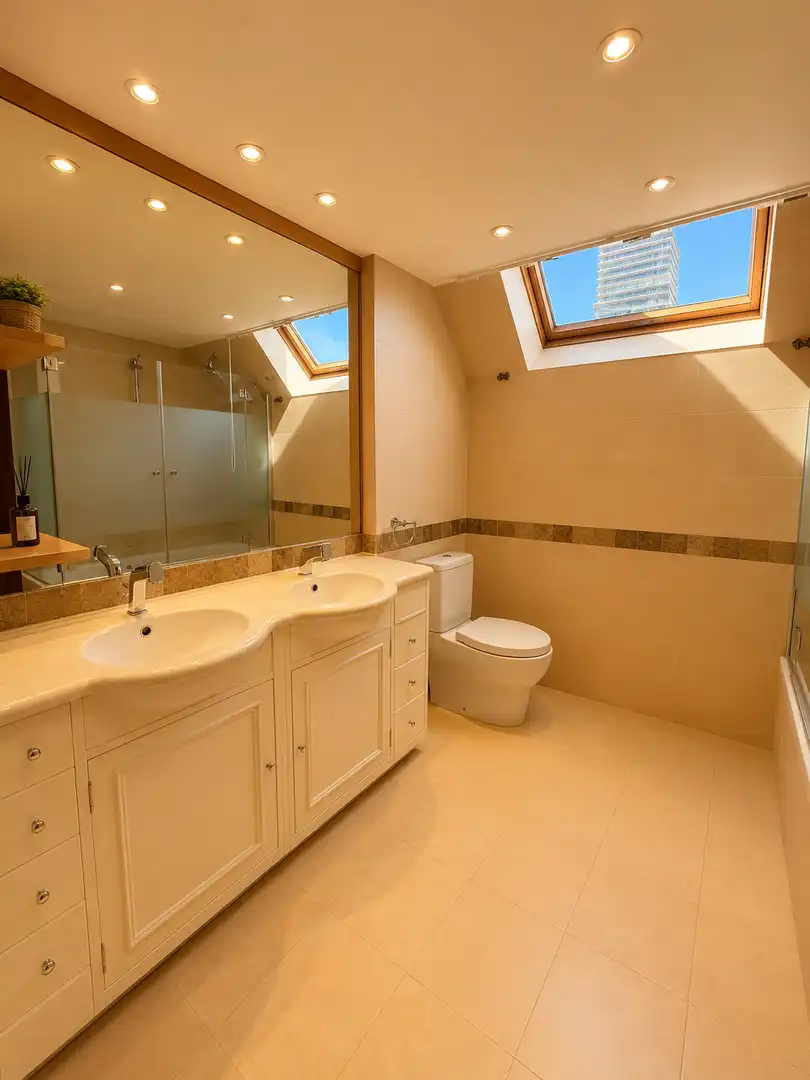 Villa mit Pool zum Verkauf in Urbanización Este - Montepríncipe, imagen 25