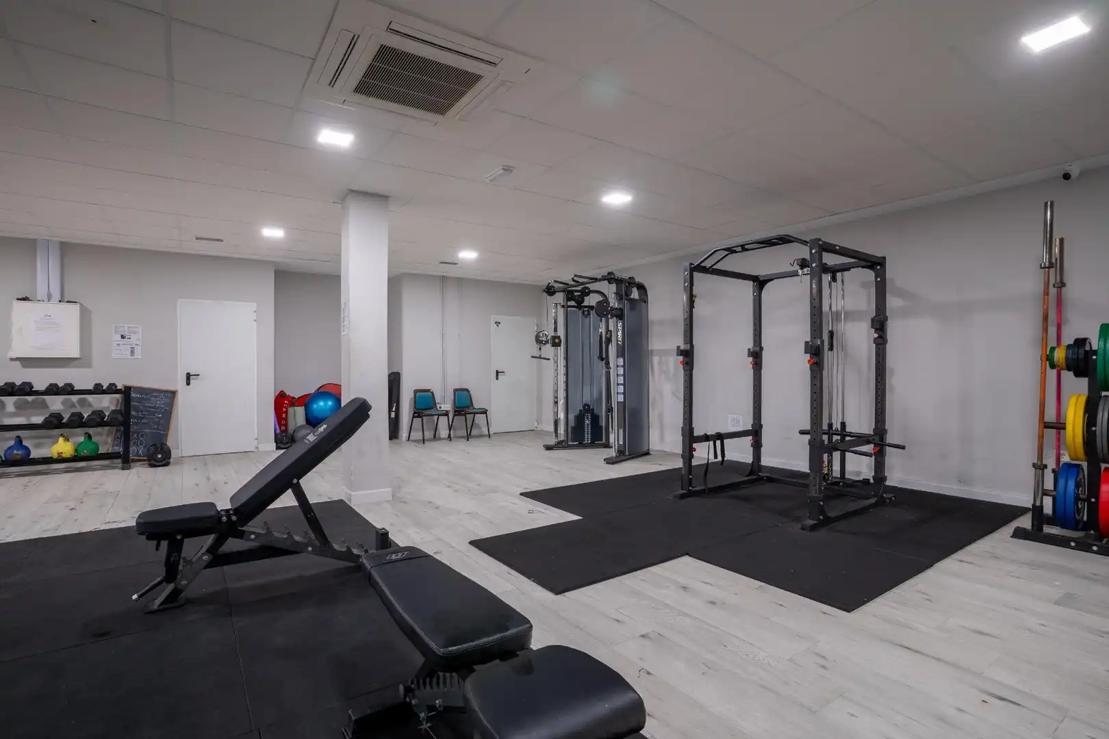 Piso de alquiler en Motril con Aire acondicionado, Terraza y Trastero