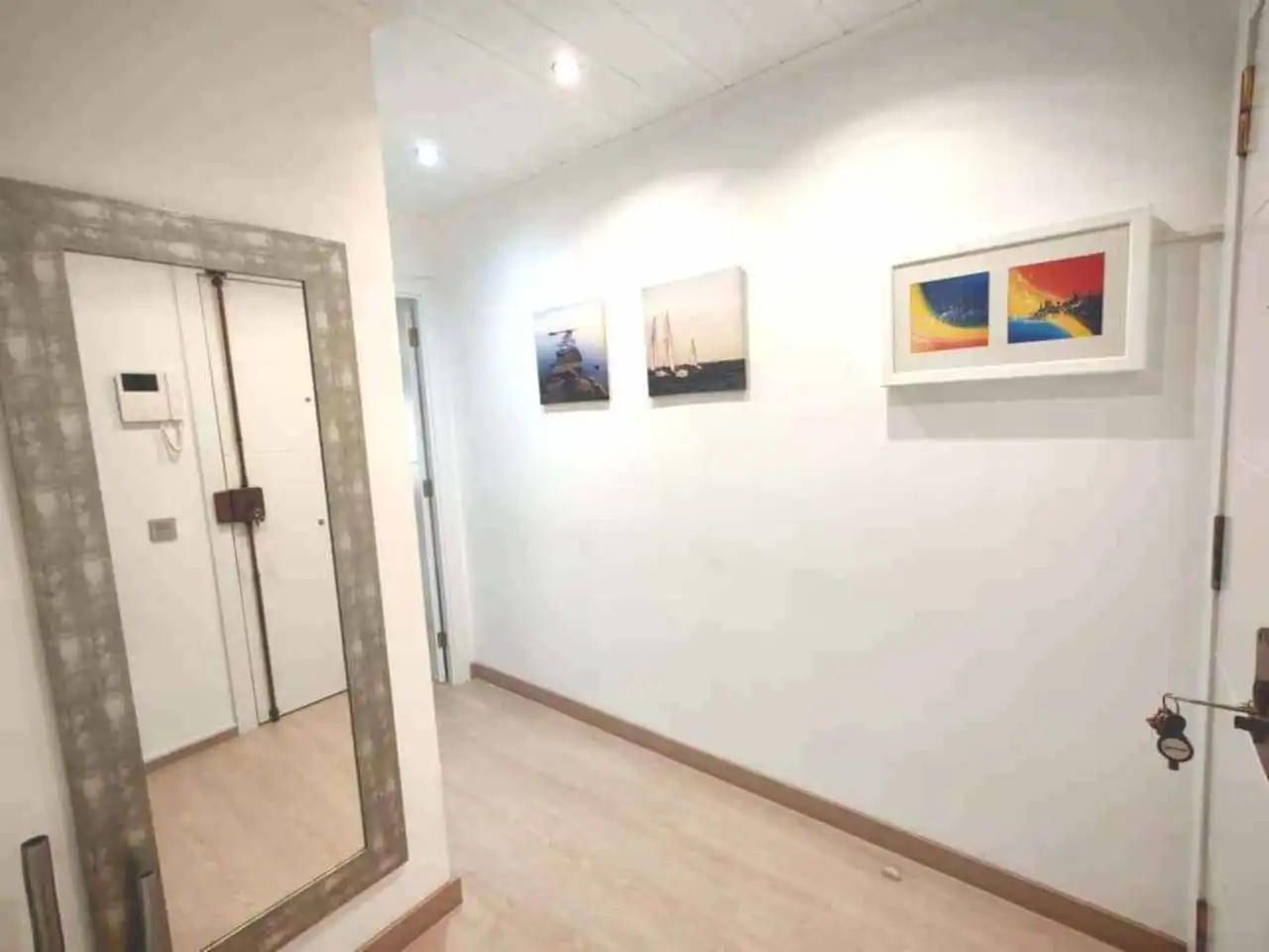 Wohnung zum Verkauf in Badalona mit Klimaanlage, Heizung und Parkett