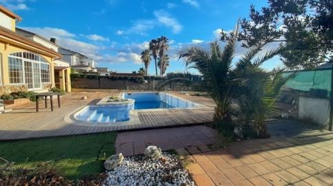 Photo 2 of House or chalet for sale in C/ Tarragona, Palau-solità i Plegamans, Barcelona