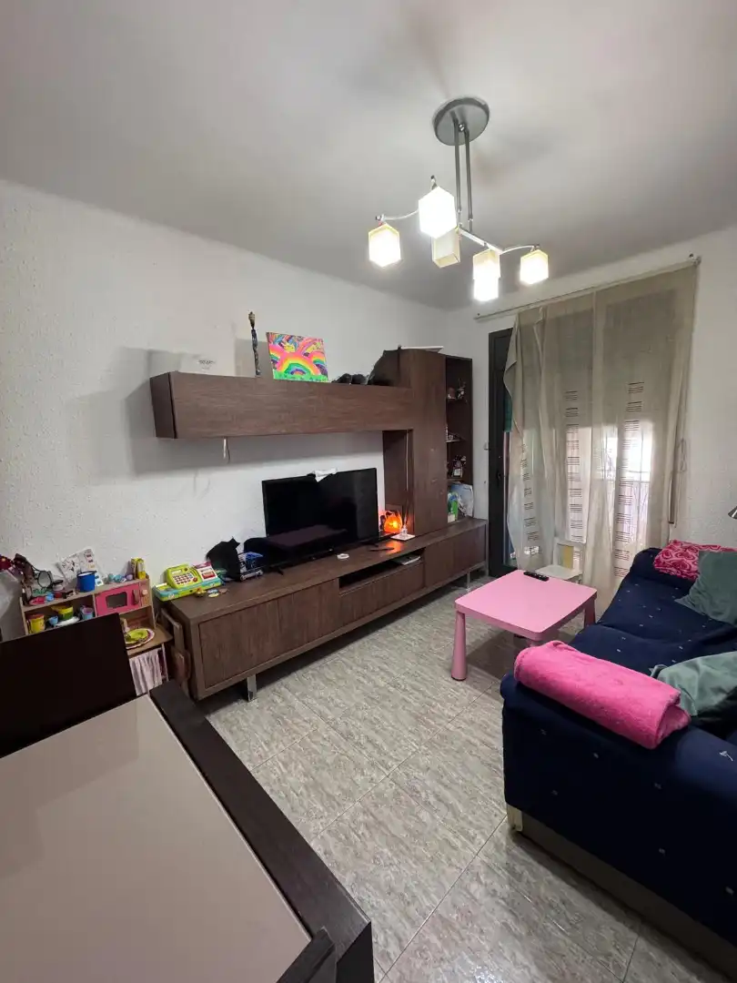 Living room of Flat for sale in Badalona  with Heating, Furnished and Oven