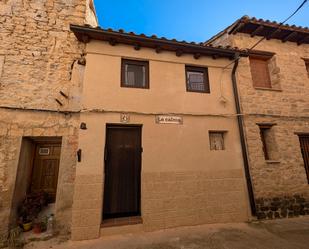 Vista exterior de Casa o xalet en venda en La Fresneda amb Terrassa