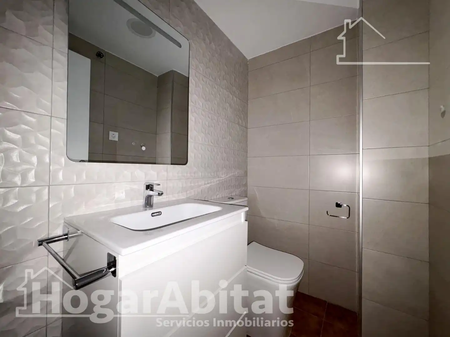 Baño de Piso en venta en Tavernes de la Valldigna