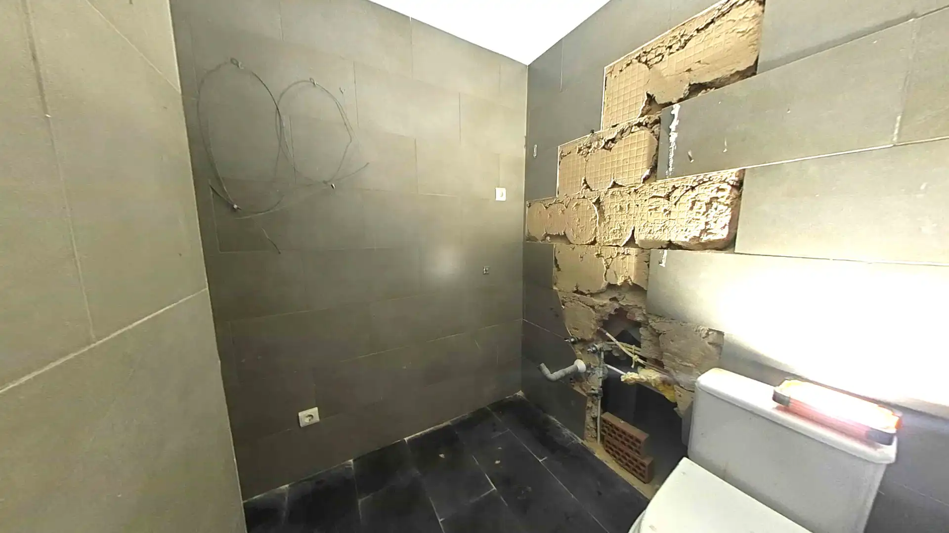 Casa adosada en venta en Hormigos
