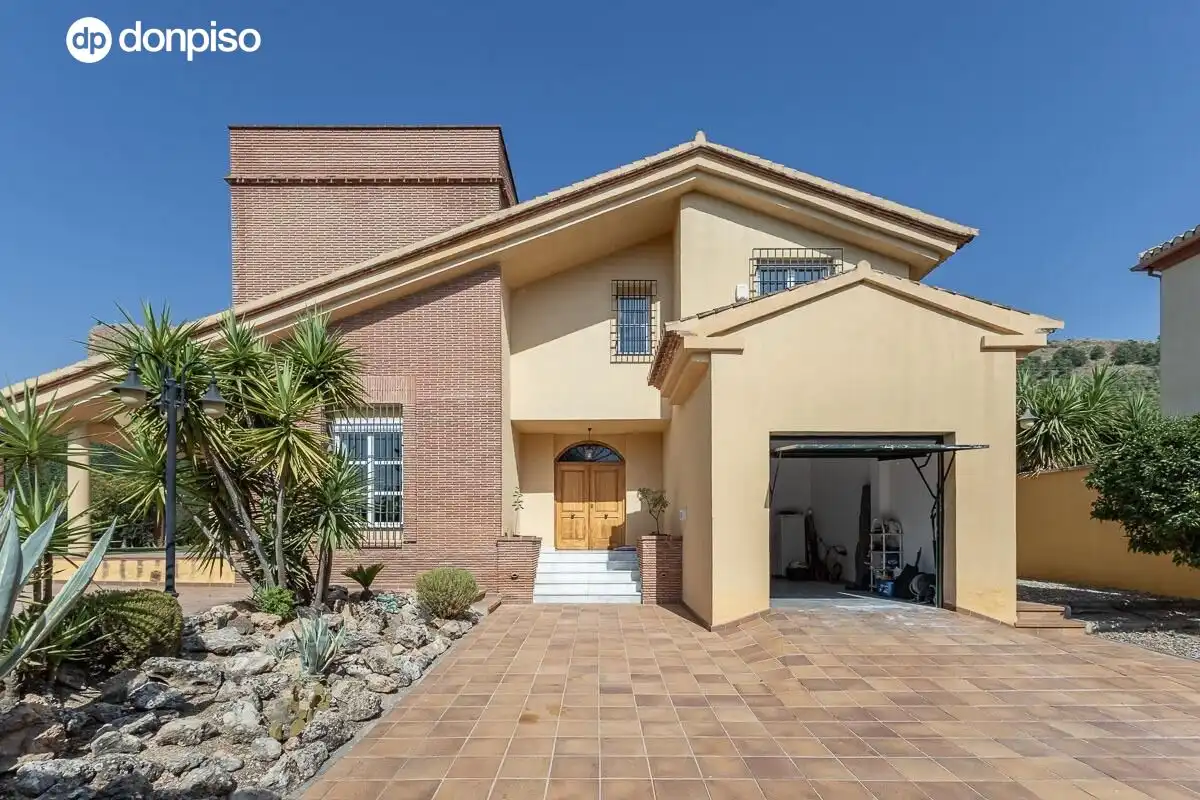 Detached house with pool for sale in Calle Olivo, imagen 30
