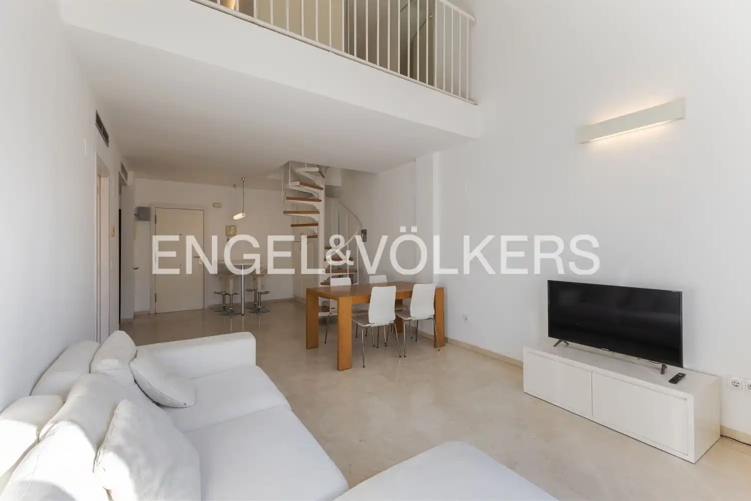 Sala de estar de Dúplex en venta en Valencia con Aire acondicionado y Calefacción