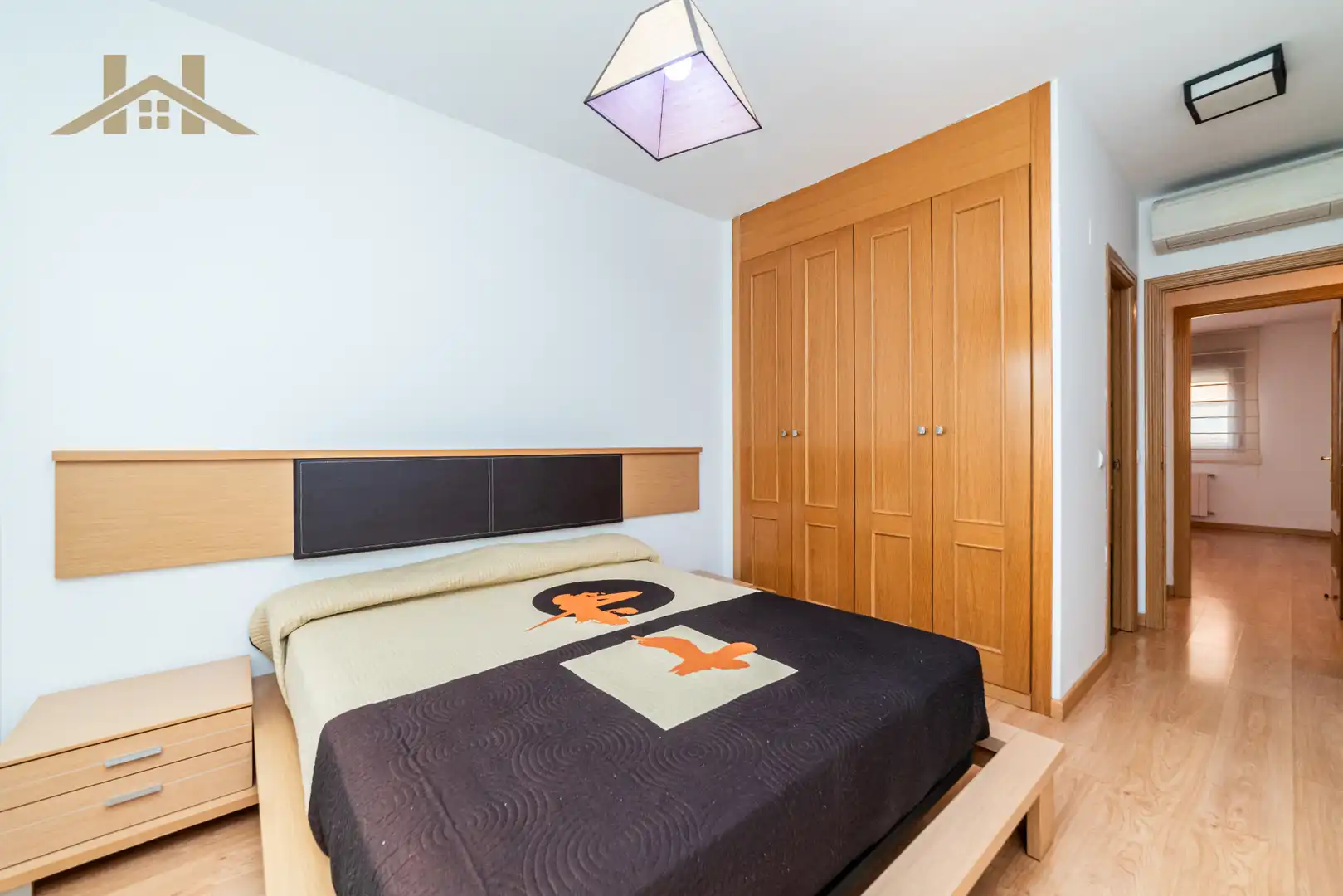 Schlafzimmer von Wohnung zum Verkauf in Pinto mit Klimaanlage, Heizung und Abstellraum