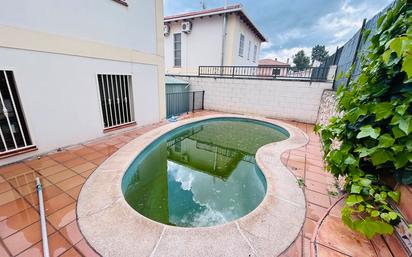 Swimming pool of House or chalet for sale in Carabaña  with Heating, Private garden and Swimming Pool