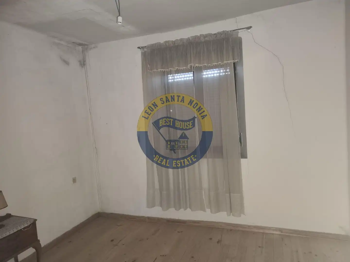 Casa o xalet en venda en Rioseco de Tapia amb Traster i Balcó