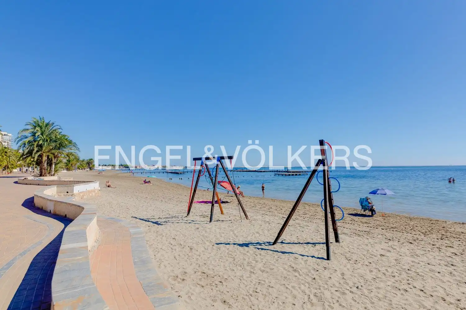 Vista exterior de Casa o chalet en venta en San Pedro del Pinatar con Aire acondicionado, Calefacción y Jardín privado