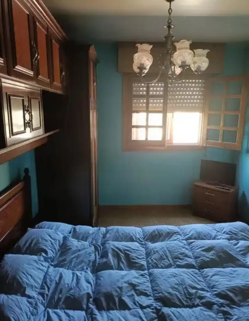 Dormitori de Casa o xalet en venda en Prádanos de Bureba amb Calefacció, Traster i Moblat