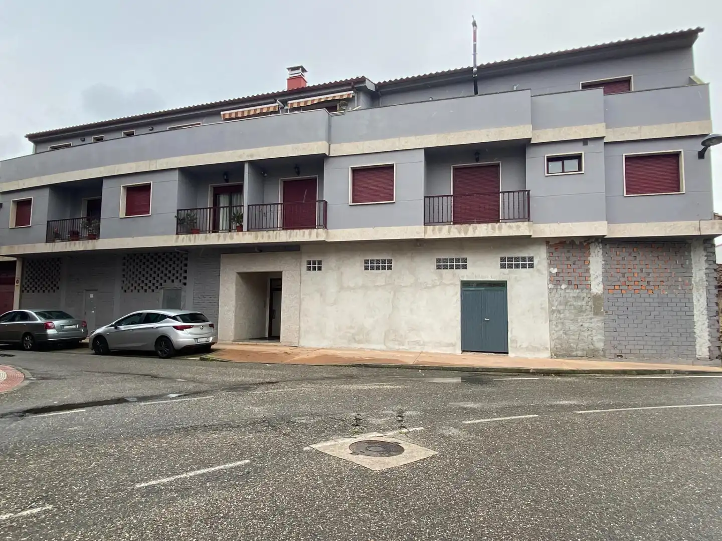 Individual for sale in Barrio de A Calle 28