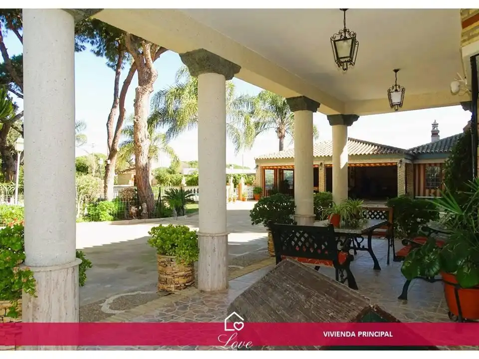 Terrace of Houses for sale in Chiclana de la Frontera  with Air Conditioner, Heating and Private garden