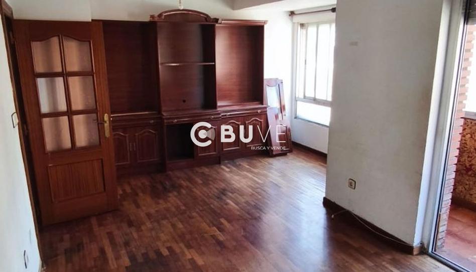 Foto 1 de Pis en venda a Demetrio de Los Ríos,, Las Ventas, León