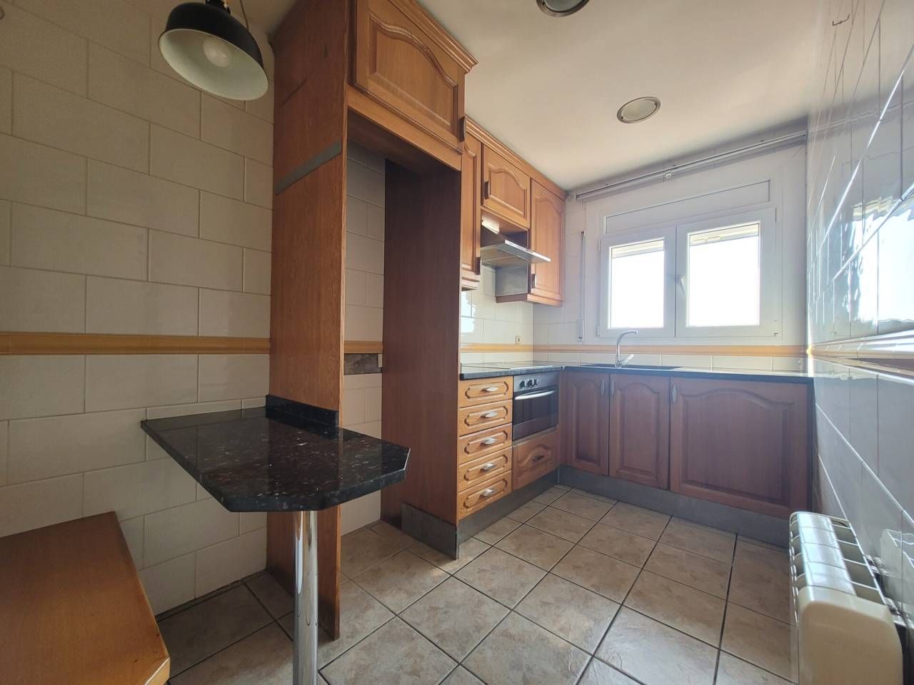 Cuina de Pis en venda en Torelló amb Calefacció i Traster