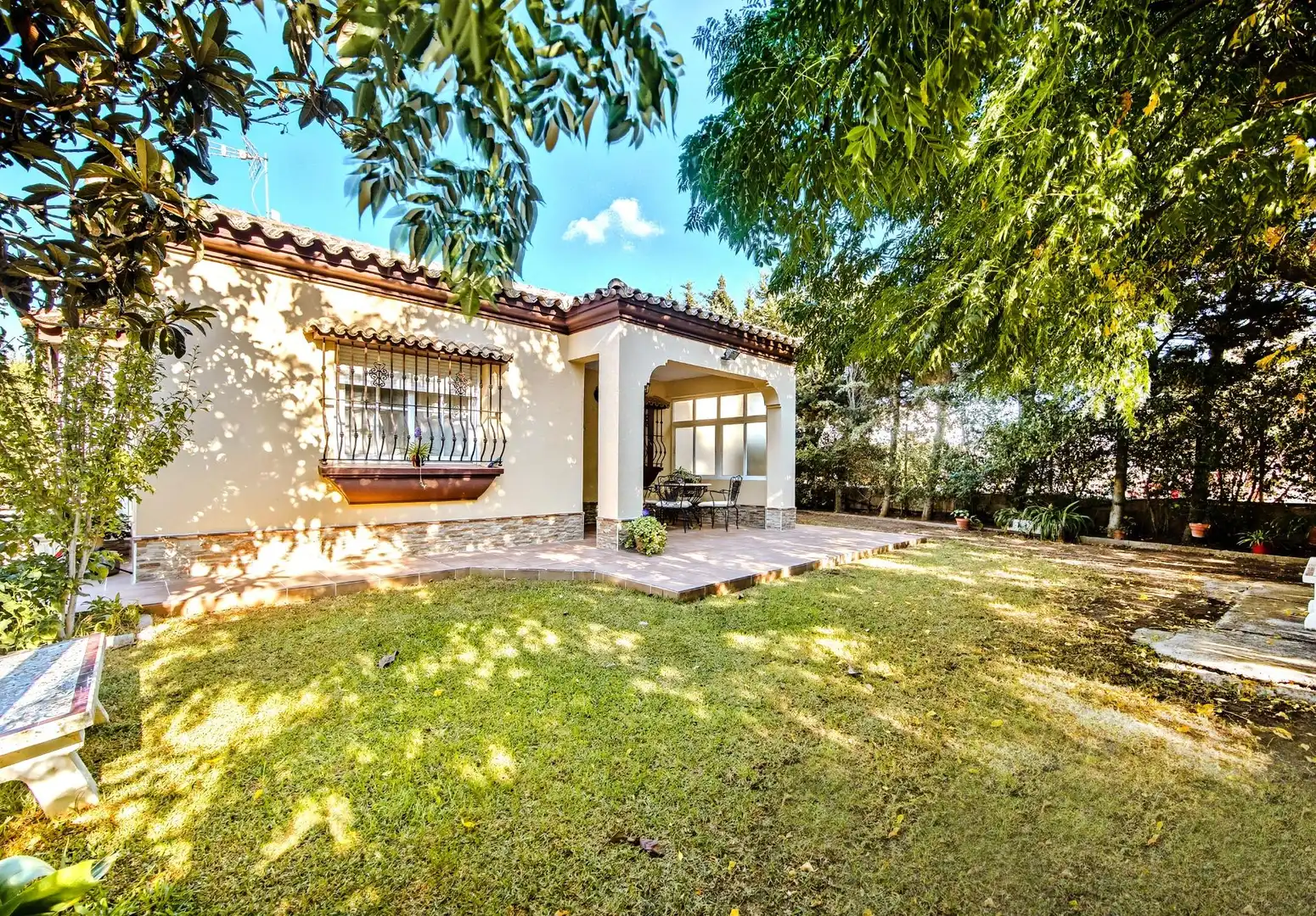 Jardín de Casa o chalet en venta en Chiclana de la Frontera con Jardín privado, Terraza y Trastero