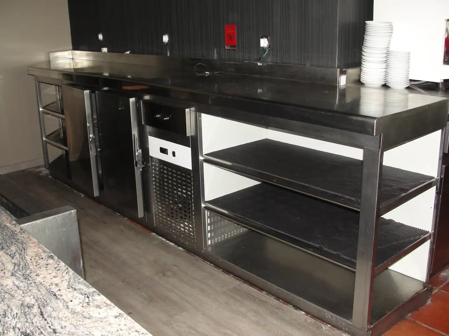 Cuina de Local de lloguer en Ames amb Aire condicionat, Calefacció i Parquet