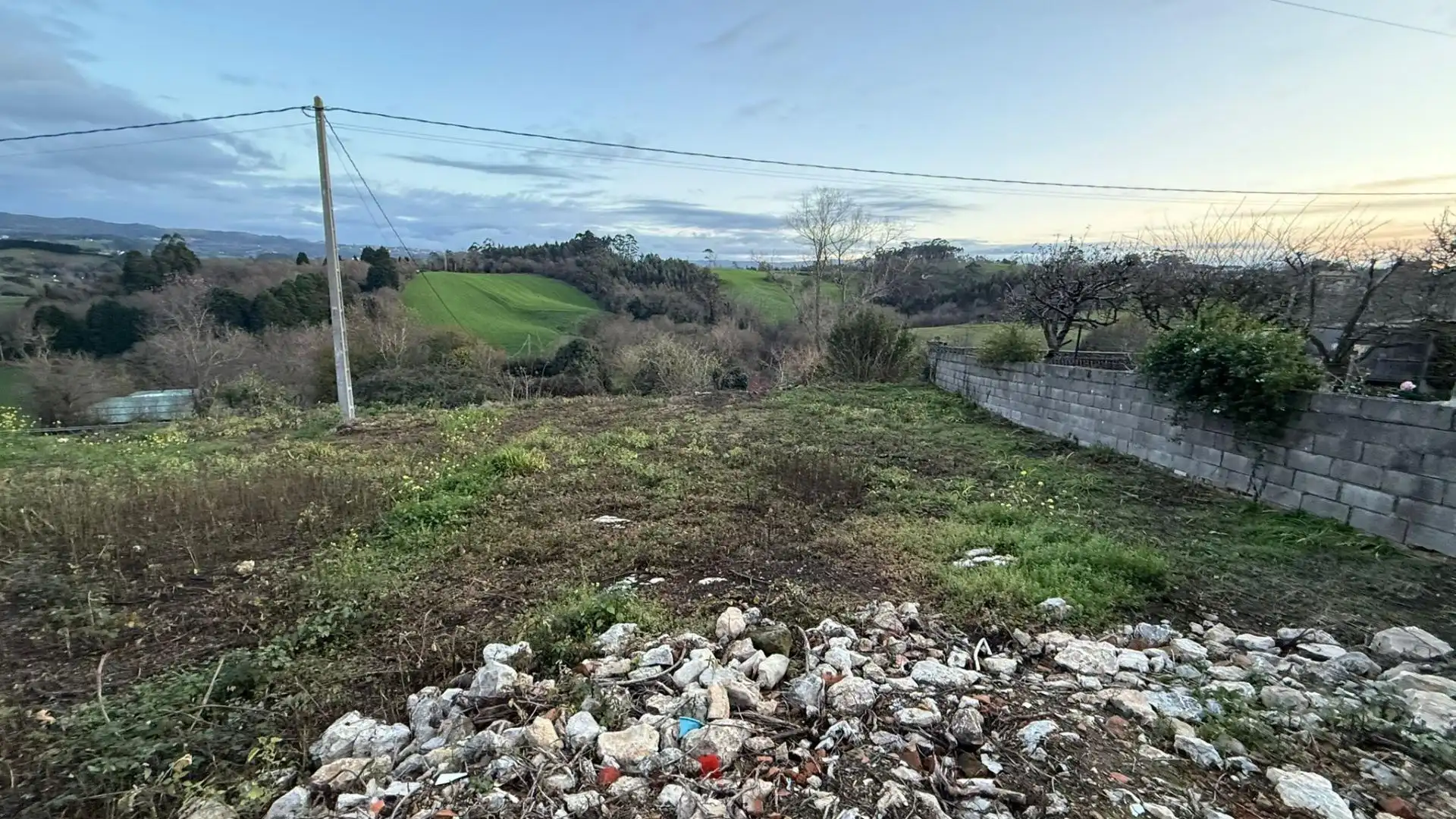 Residencial en venda en Valdáliga