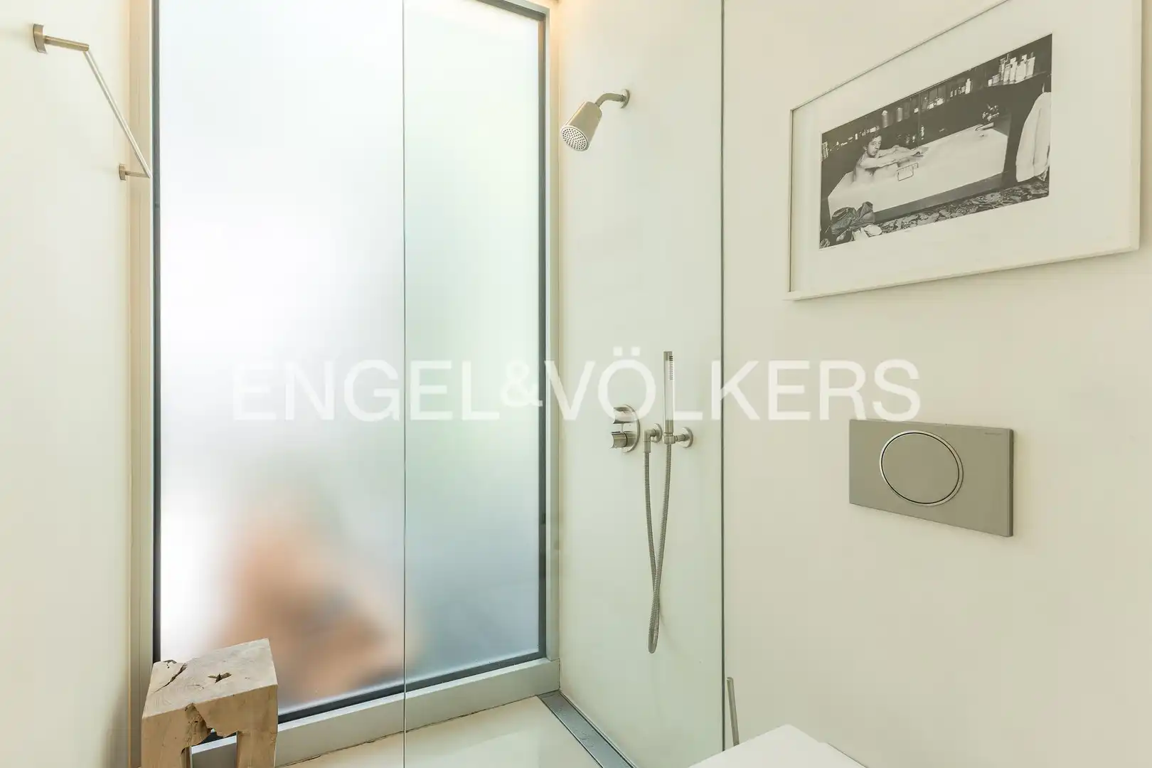 Bathroom of Houses for rent in Castelldefels  with Air Conditioner, Heating and Private garden