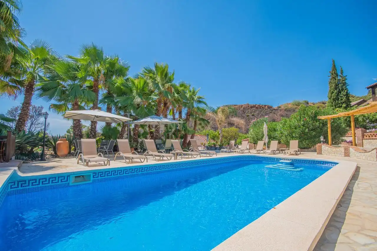 Casa con piscina en venta en Urbanización la Alquería, Mijas, Spain