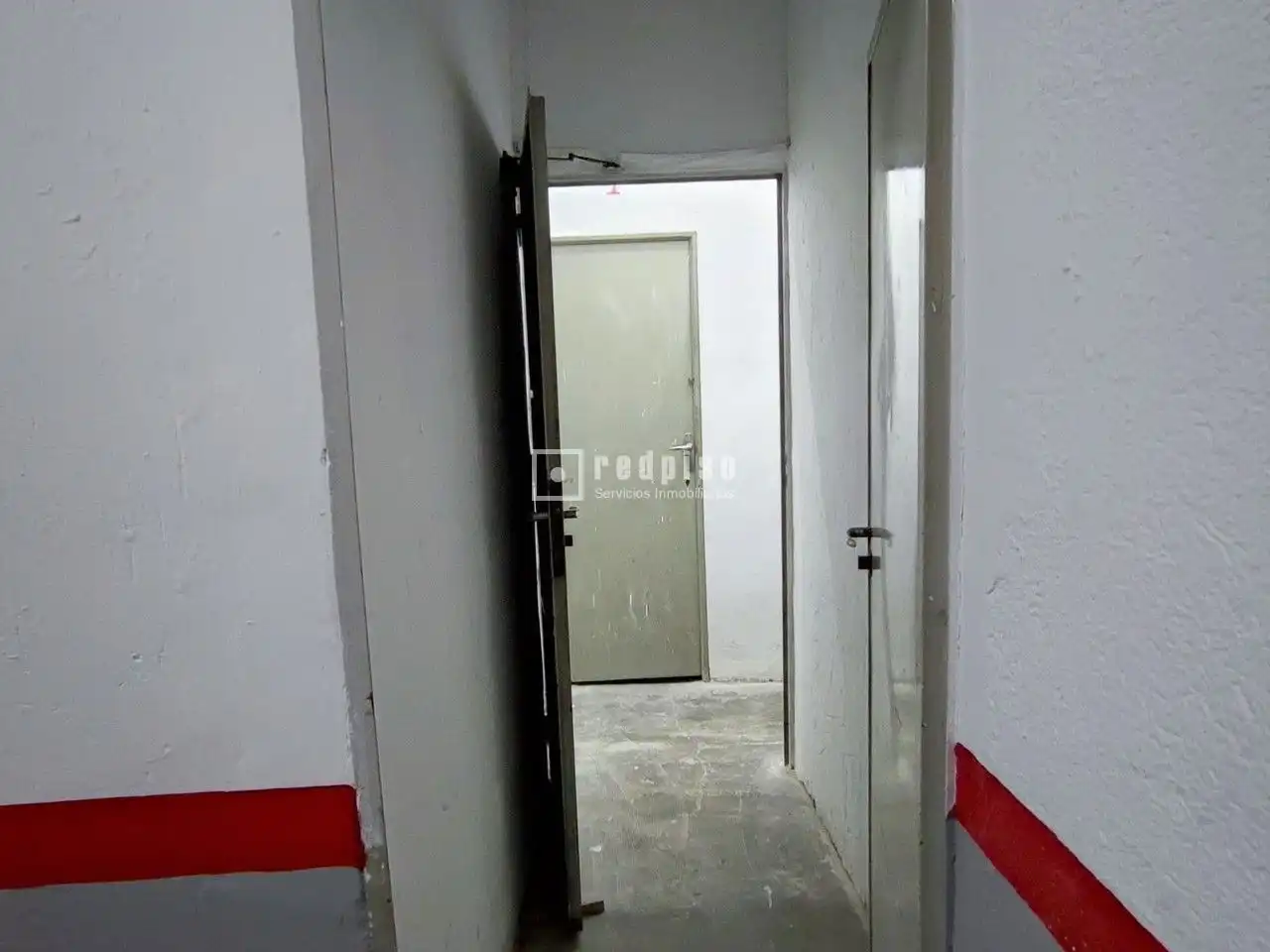 Garage for sale in Madrid