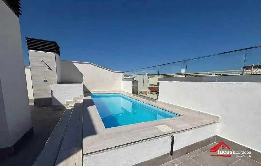 Piscina de Piso en venta en Córdoba con Terraza y Piscina comunitaria