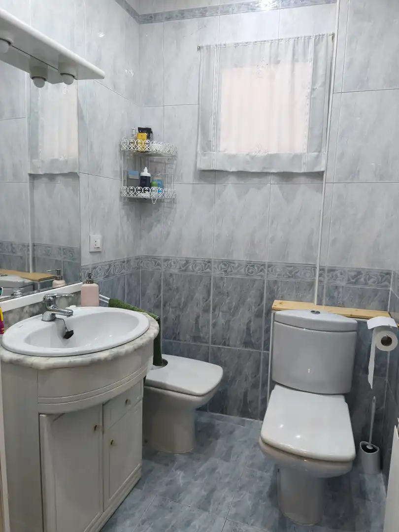 Bathroom of Flat for sale in  Logroño  with Heating and Terrace